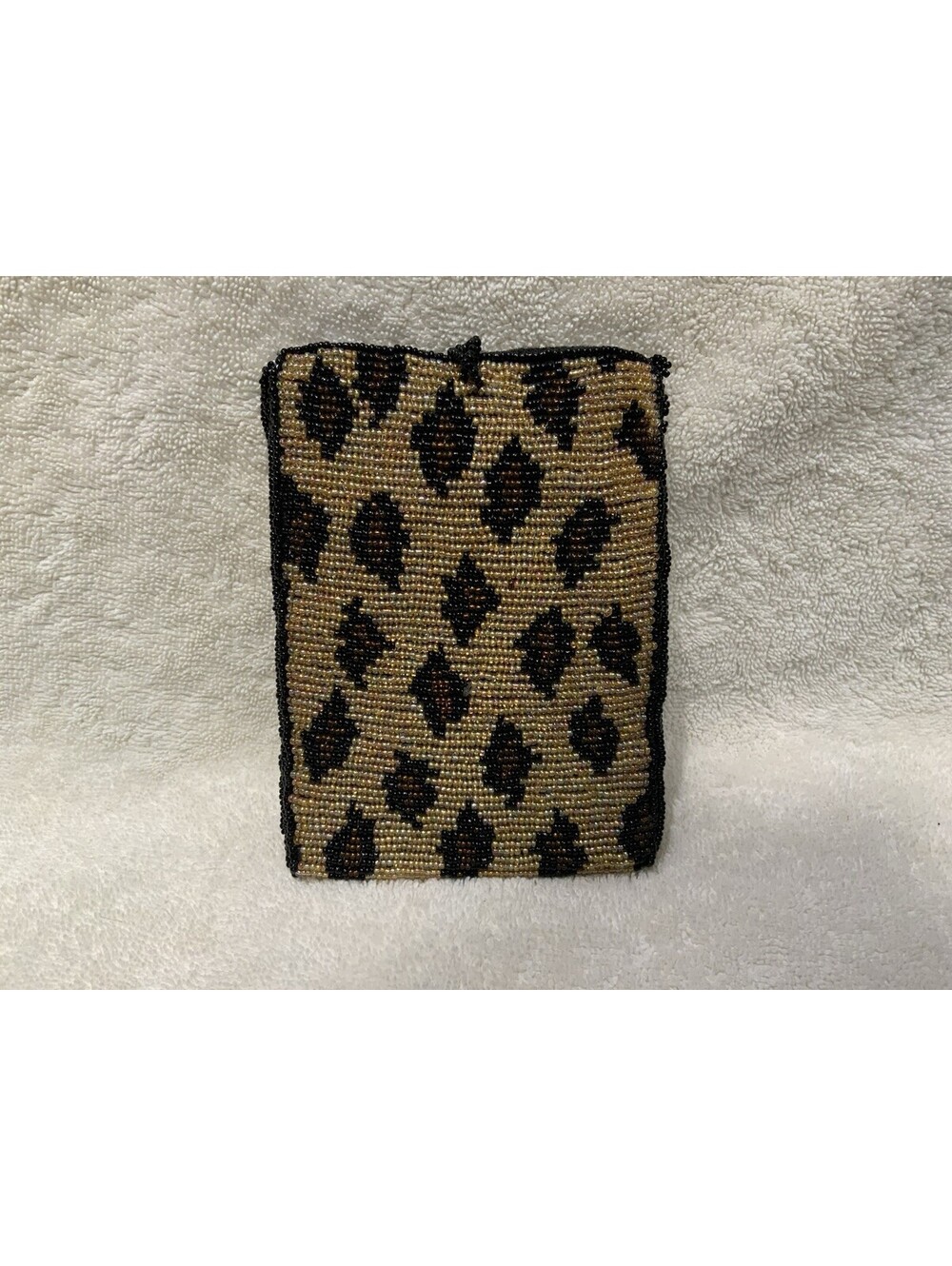 Vintage Leopard Print Crossbody Purse w/Textured Intricate Beadwork 5.75”x4.25”